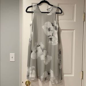 Grey and white Calvin Klein floral dress!